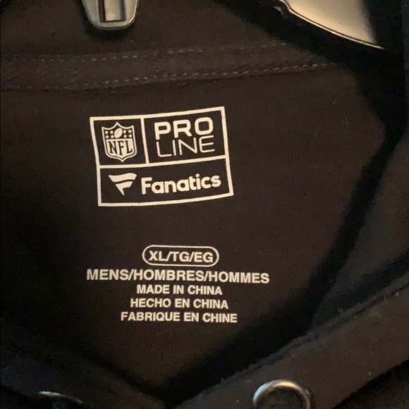 Raiders Antonio Brown custom hoodie🙌🏽🖤 - Picture 3 of 3